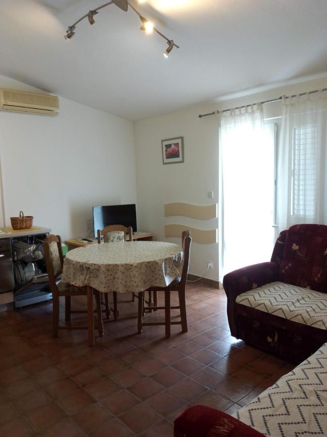 Apartmani Gracela Водице Екстериор снимка