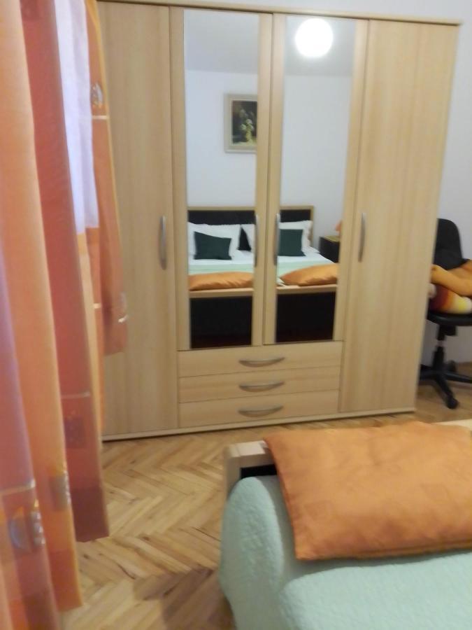Apartmani Gracela Водице Екстериор снимка