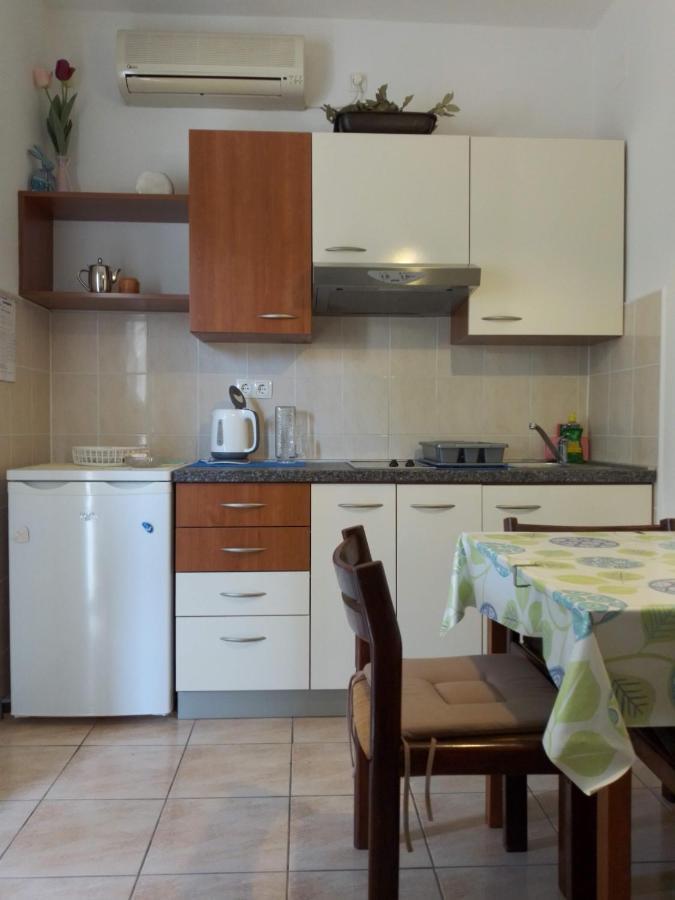 Apartmani Gracela Водице Екстериор снимка