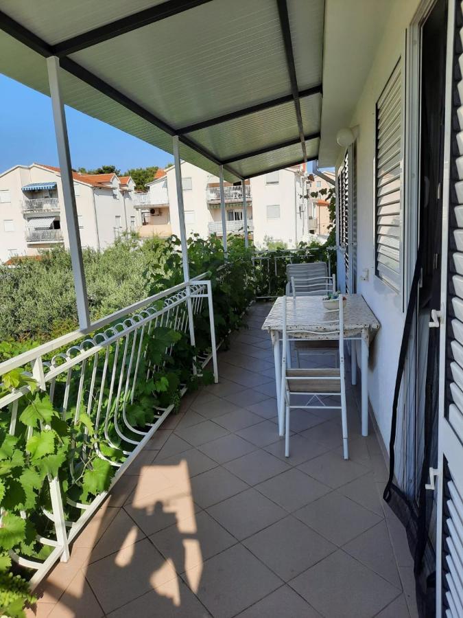 Apartmani Gracela Водице Екстериор снимка