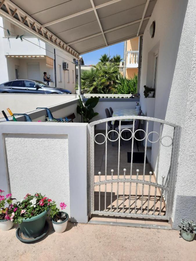 Apartmani Gracela Водице Екстериор снимка