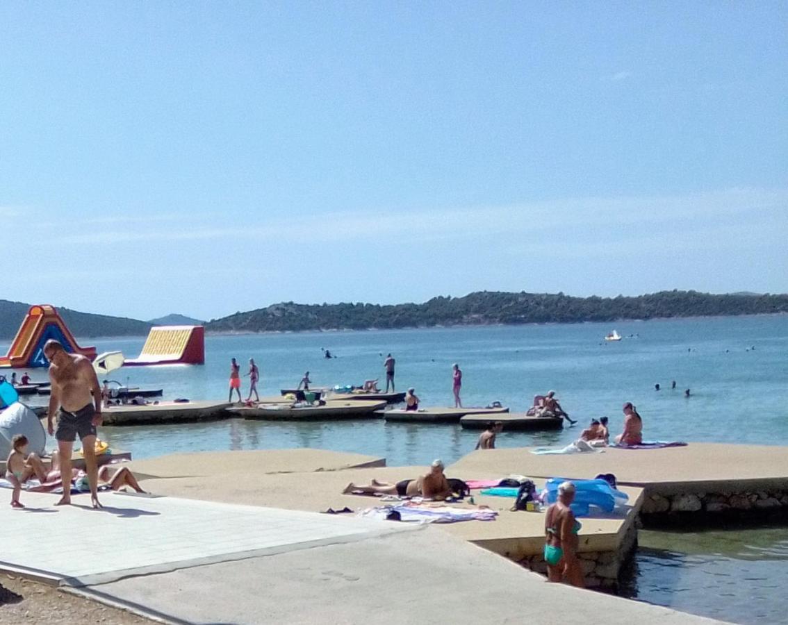 Apartmani Gracela Водице Екстериор снимка
